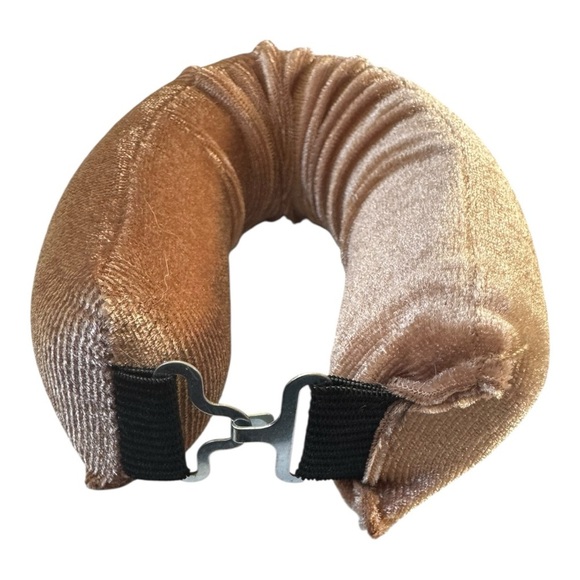 Set of 6 Velvet No Heat Hair Rollers, Fawn Brown, Heatless Curlers set overnight - Picture 3 of 8